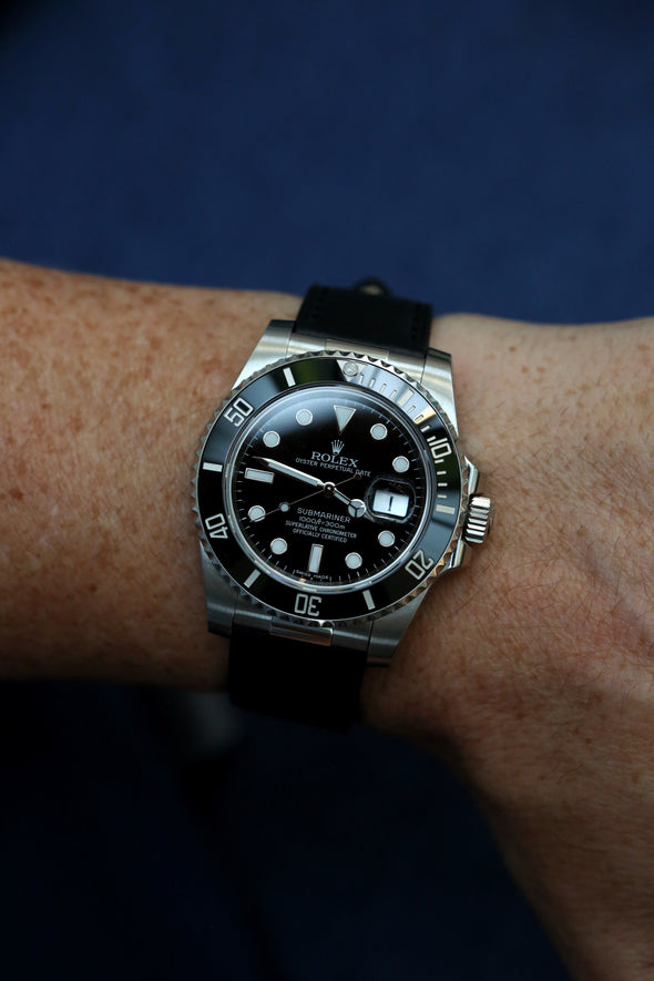 Rolex Submariner Date 116610LN Watch fully serviced by RSC with warranty remaining