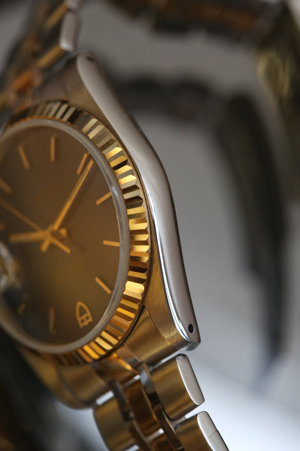 Tudor Prince Date 74033 Blue Sunburst Dial Watch