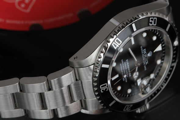 Rolex Submariner Date Black Dial Watch Ref: 16610 Fully serviced
