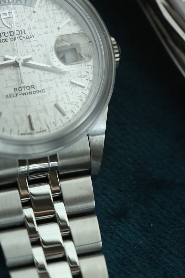 Tudor Prince Date-Day 76200 Silver Linen Dial New Old Stock