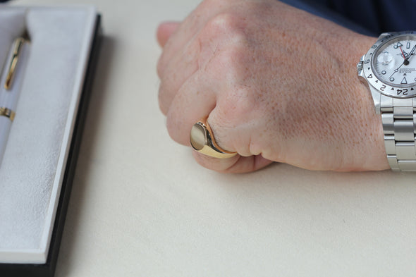 Mayfair Signet Ring