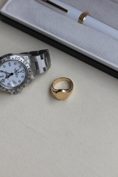 Mayfair Signet Ring