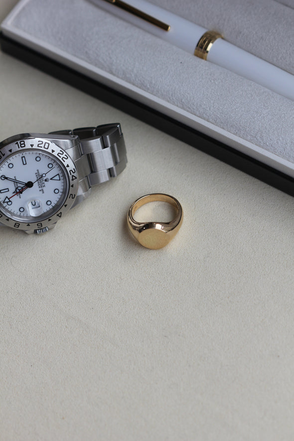 Mayfair Signet Ring