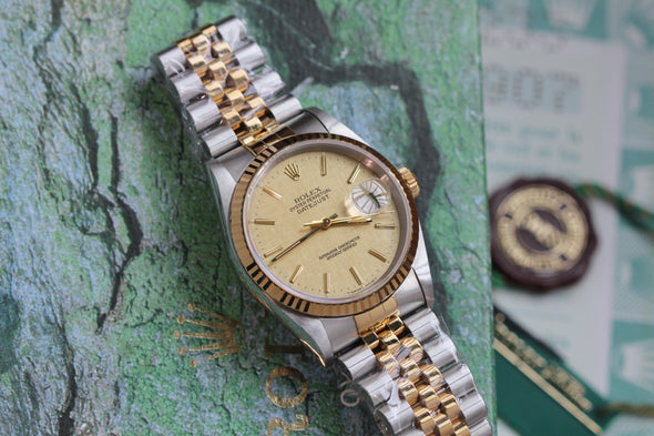Rolex Oyster Perpetual Datejust 16233 Gold Linen Dial NOS Full-Set