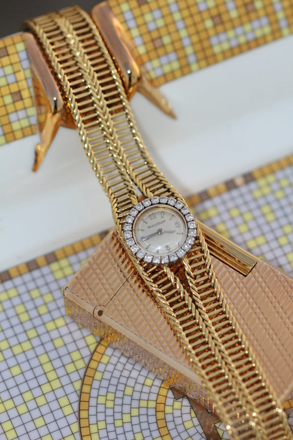 Jeager-LeCoultre 18 Karat Gold vintage ladies bracelet watch Circa 1950s