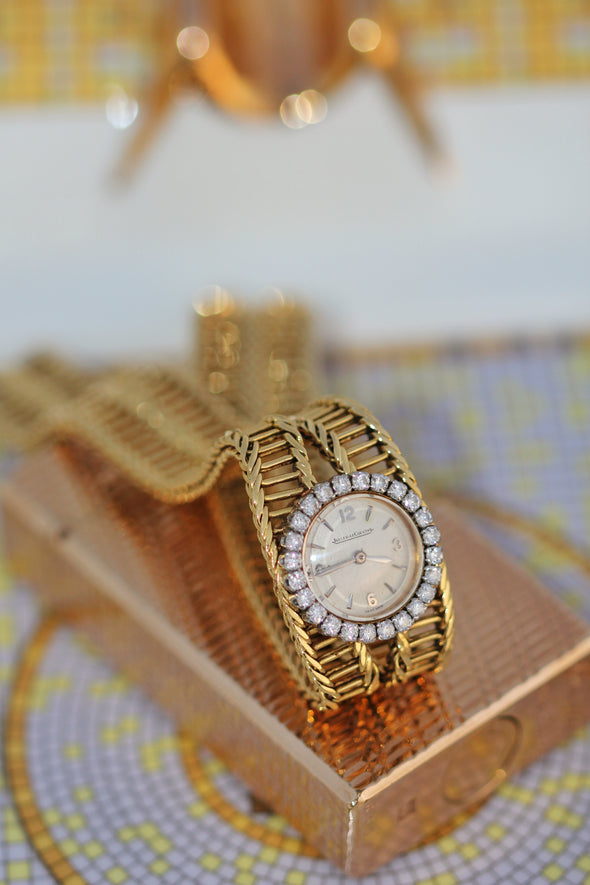 Jeager-LeCoultre 18 Karat Gold vintage ladies bracelet watch Circa 1950s