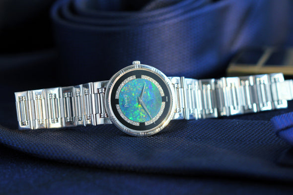 Piaget Opal & Onyx dial 18 Karat White Gold cocktail watch 1980S