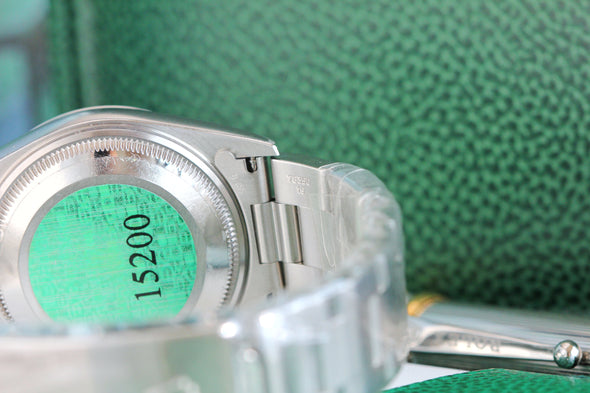 Rolex Oyster Perpetual Date 15200 2006 NOS Full-Set