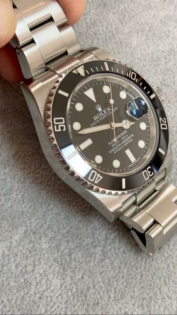 Rolex Submariner Date 116610LN Full-set watch