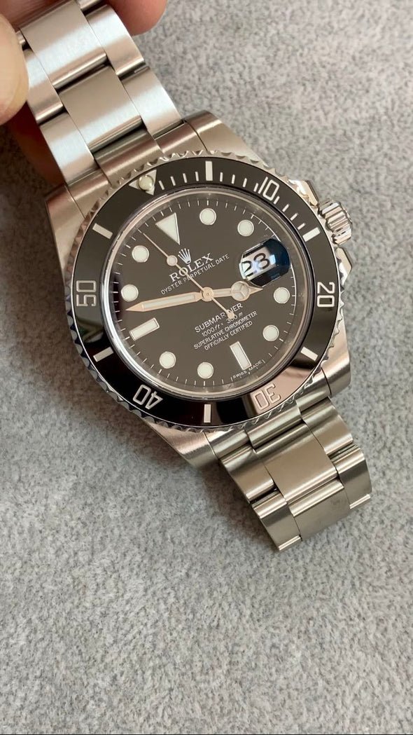 Rolex Submariner Date 116610LN Full-set watch