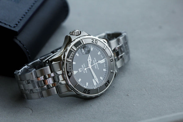 Tudor Prince Date Hydronaut 36mm rare black dial watch