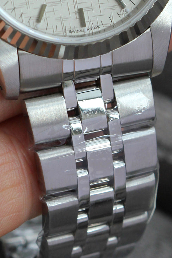 Tudor extra links