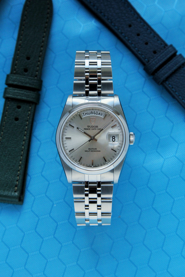Tudor Prince Date-Day 76200 Silver Sunburst dial Watch Full-set