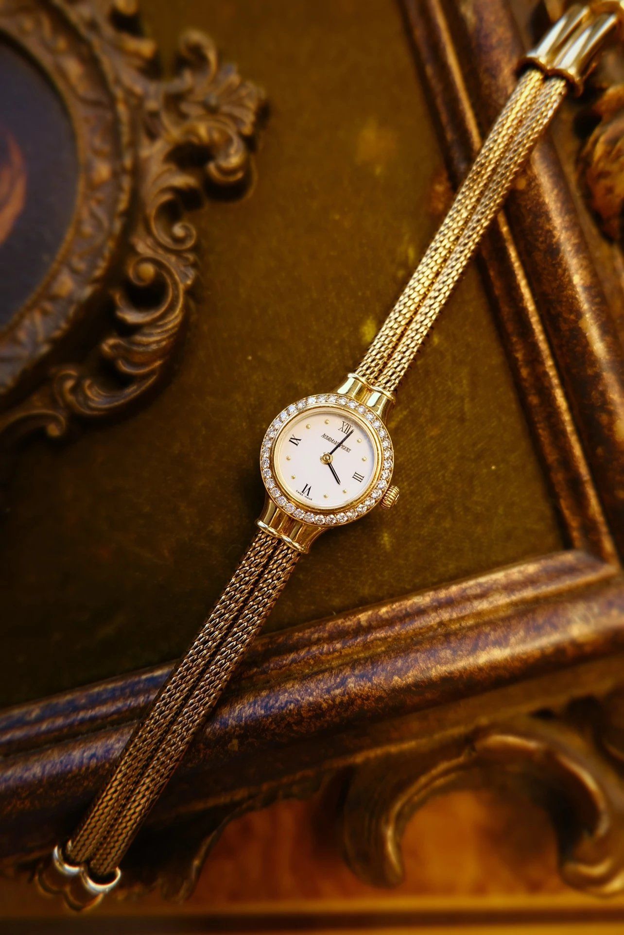 Solid gold sales ladies watch