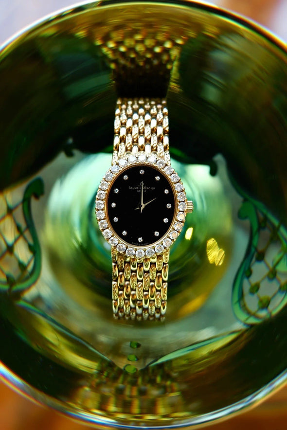 Baume & Mercier 18 Karat Gold Diamond classic Ladies Watch