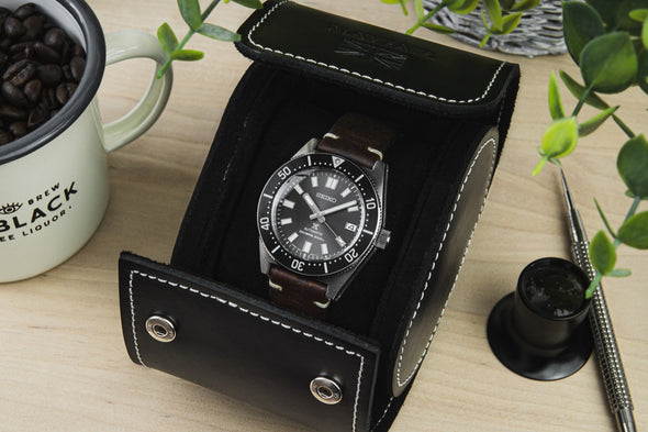 Mayfair Black watch travelling roll