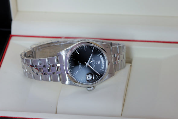 Tudor Prince Date-Day 76200 Black Dial watch with original box