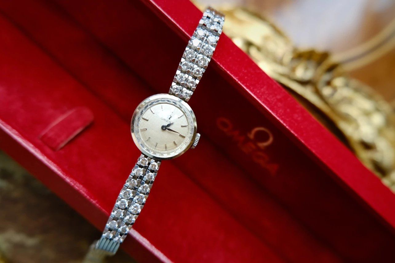 Old omega watches 1970s ladies on sale