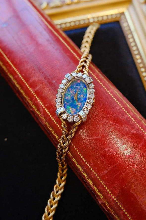 Piaget Opal Diamonds 18 Karat Gold watch