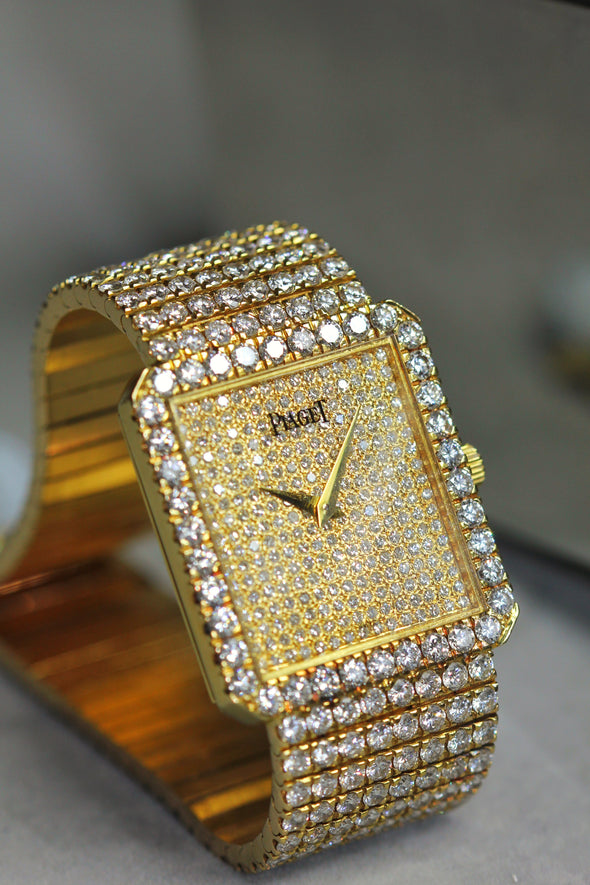 Piaget yellow gold and diamond-set bracelet watch, Circa 1995 Ref: 9154, with original box