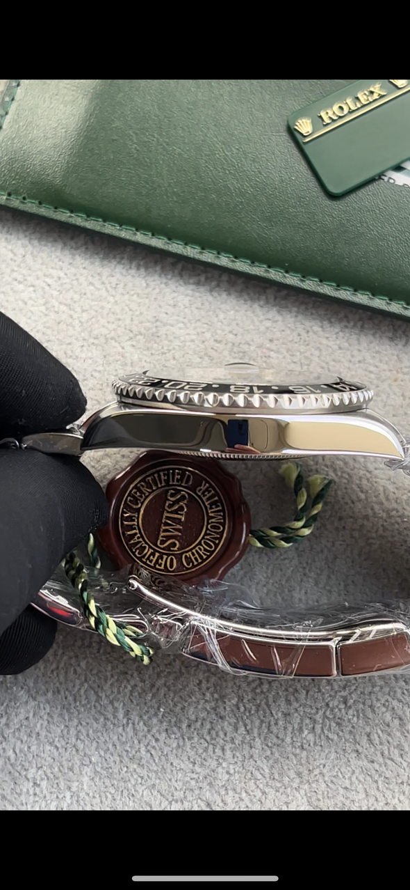 Rolex GMT-Master II 116710LN Full-Set