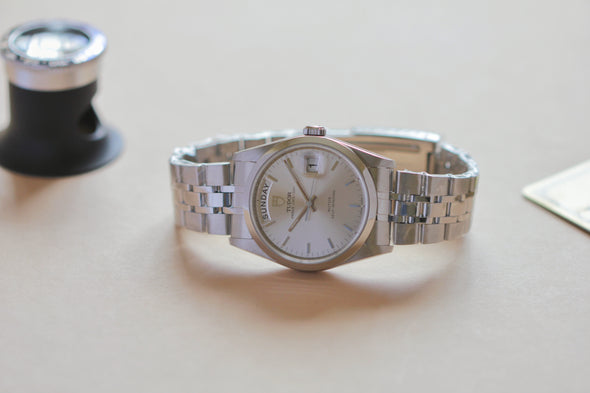 Tudor Prince Date-Day 76200 Sunburst Dial watch with box