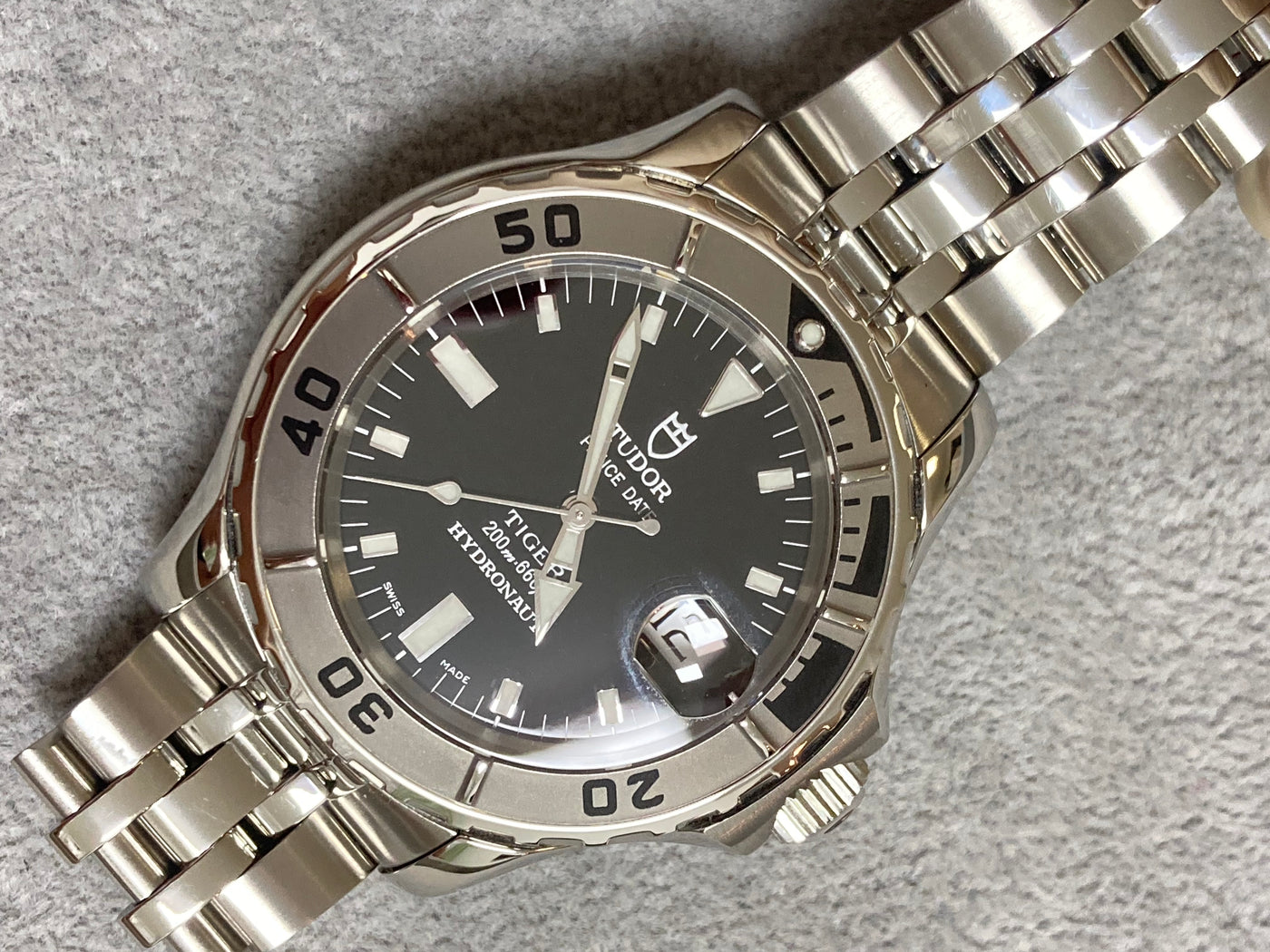 Tudor hotsell tiger hydronaut