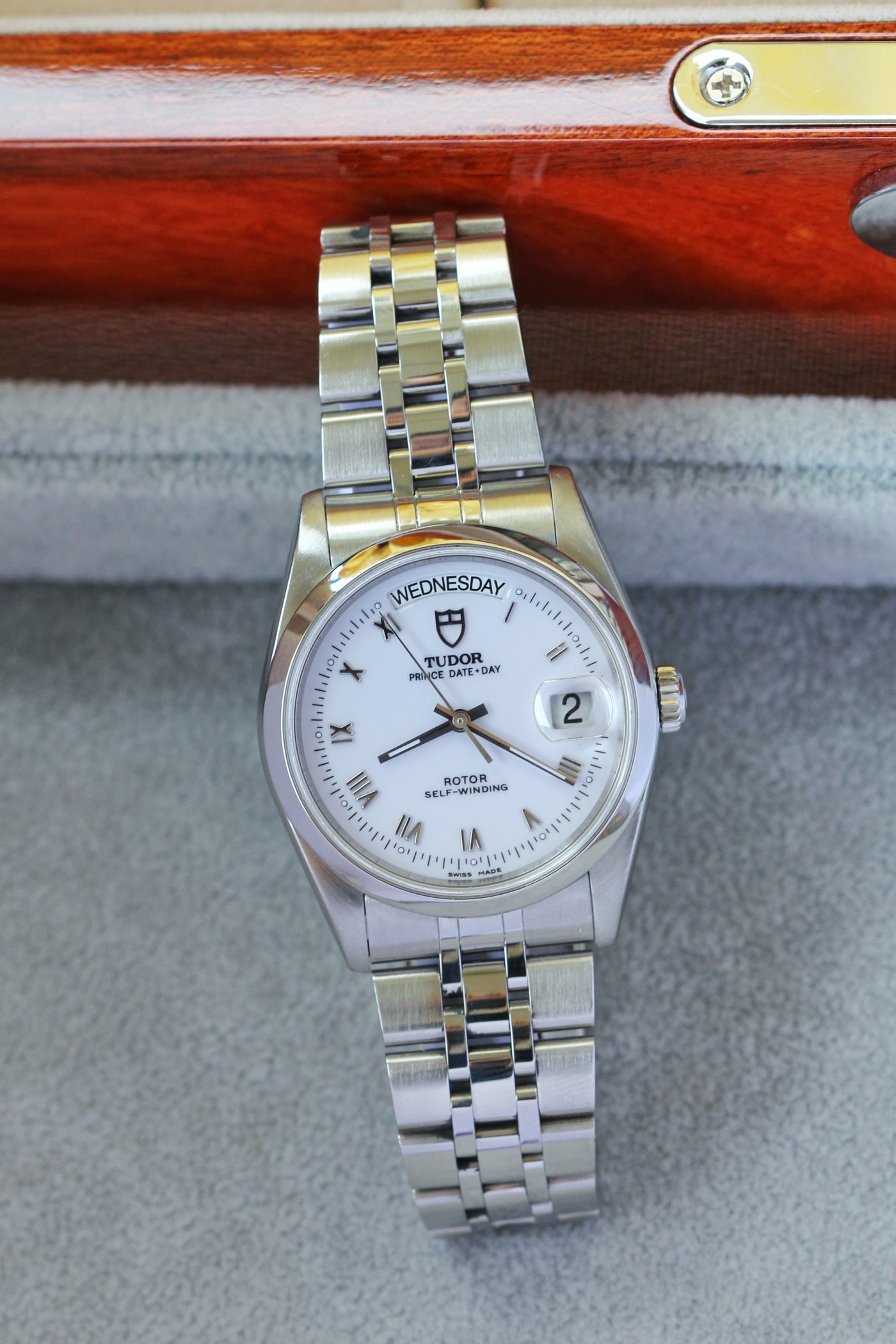 Tudor Prince Date Day 76200 Roman dial Watch