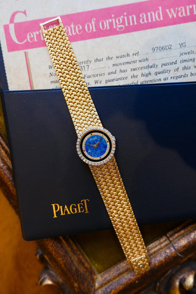 Piaget Opal Black Agate Diamonds 18 Karat Gold watch